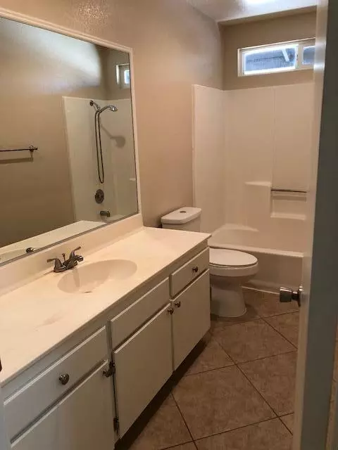 41032 159th St E, Lancaster, CA 93535 photo 8