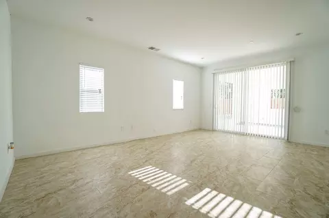 38709 5th St E, Palmdale, CA 93550 photo 10