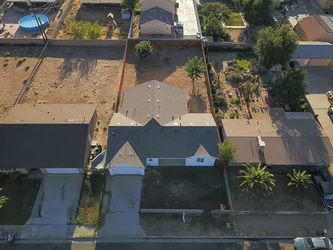 38709 5th St E, Palmdale, CA 93550 photo 5