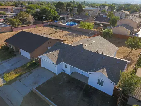38709 5th St E, Palmdale, CA 93550 photo 3