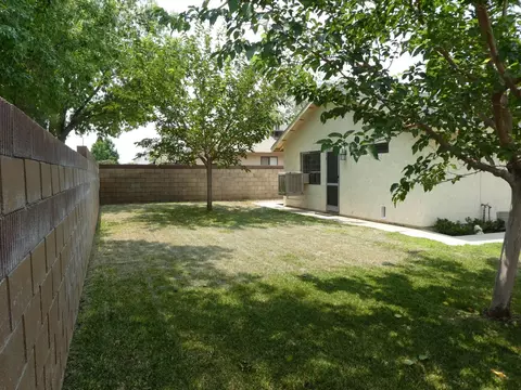 45006 Denmore Ave, Lancaster, CA 93535 photo 25