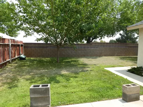 45006 Denmore Ave, Lancaster, CA 93535 photo 23