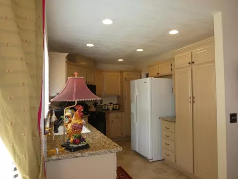 45006 Denmore Ave, Lancaster, CA 93535 photo 8