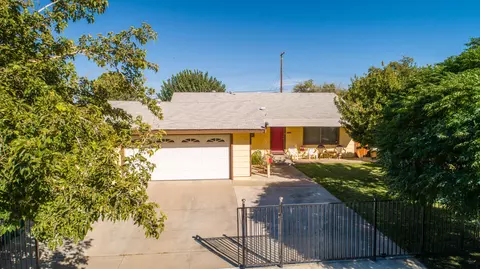 38946 2nd St E, Palmdale, CA 93550 photo 5