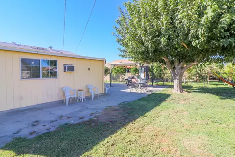 38946 2nd St E, Palmdale, CA 93550 photo 13