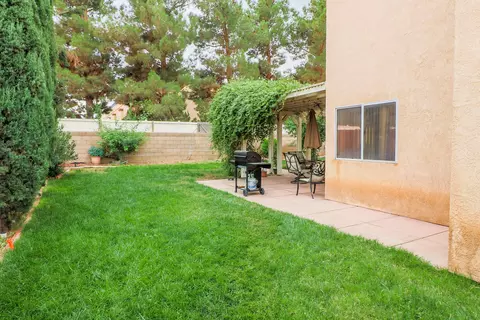 1806 Norberry St E, Lancaster, CA 93535 photo 30