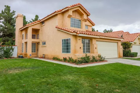 1806 Norberry St E, Lancaster, CA 93535 photo 1