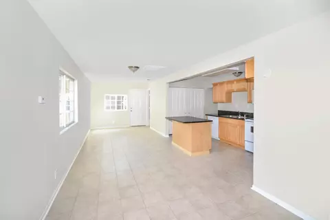 44538 Anvers Ave, Lancaster, CA 93534 photo 4