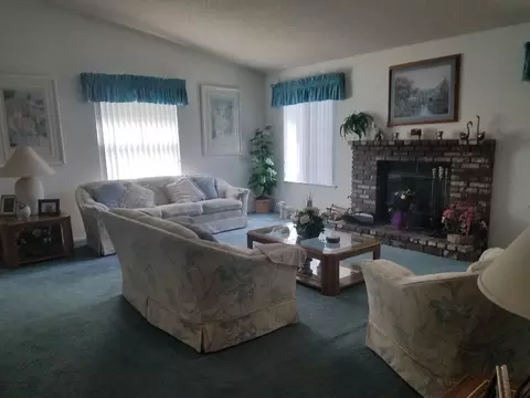 1733 Avenue K E, Lancaster, CA 93535 photo 3