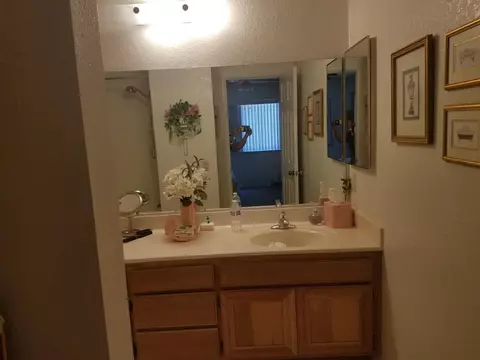 1733 Avenue K E, Lancaster, CA 93535 photo 10