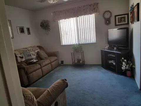 1733 Avenue K E, Lancaster, CA 93535 photo 7