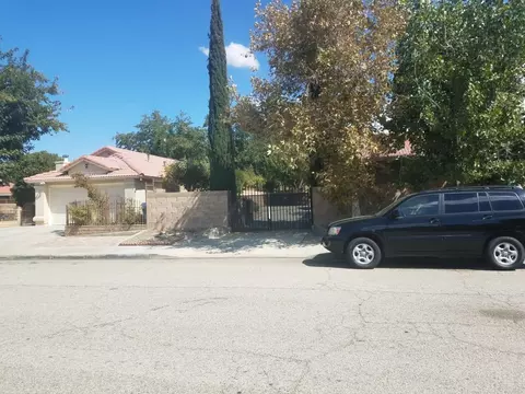 1733 Avenue K E, Lancaster, CA 93535 photo 19