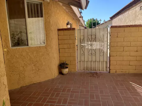 3634 Avocado Ln, Palmdale, CA 93550 photo 6