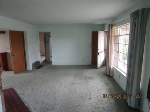 517 Pauley St S, Tehachapi, CA 93561 photo 5