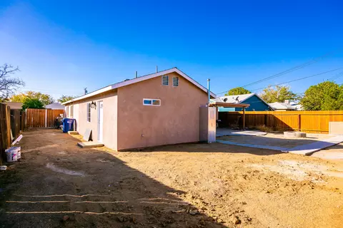 215 Avenue P1 E, Palmdale, CA 93550 photo 30