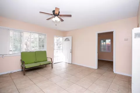 215 Avenue P1 E, Palmdale, CA 93550 photo 6