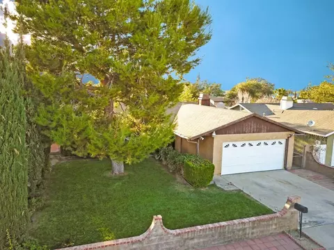 37237 Populus Ave, Palmdale, CA 93552 photo 4