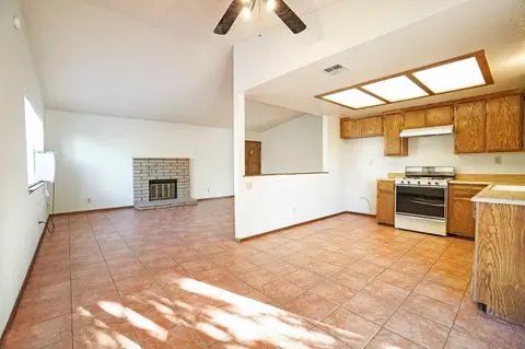 37237 Populus Ave, Palmdale, CA 93552 photo 9