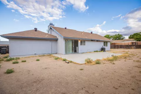 37423 Birch Tree Ln, Palmdale, CA 93550 photo 16