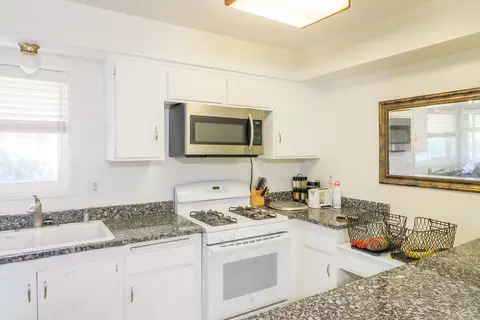 1706 Commonwealth Ave E #102, Fullerton, CA 92831 photo 17