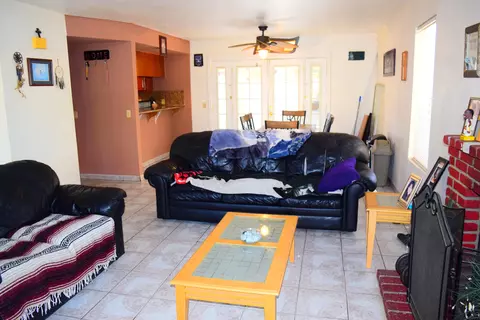 37723 Sandra Ln, Palmdale, CA 93550 photo 3