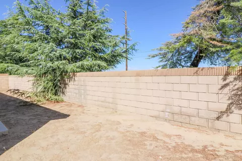 1841 Lingard St E, Lancaster, CA 93535 photo 21