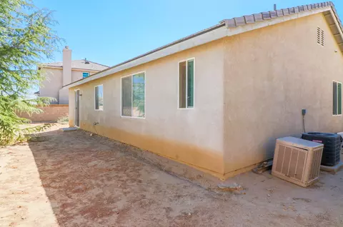 1841 Lingard St E, Lancaster, CA 93535 photo 26