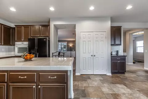 8814 Mora Ct, Lancaster, CA 93536 photo 14