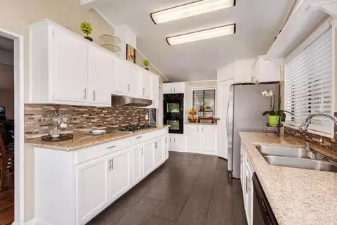 2121 Avenue I E #25, Lancaster, CA 93535 photo 17