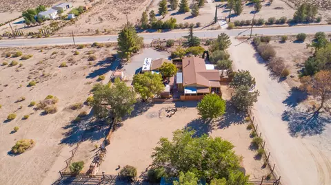 33345 165th St E, Llano, CA 93544 photo 7