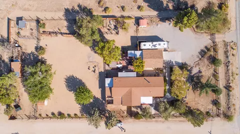 33345 165th St E, Llano, CA 93544 photo 9