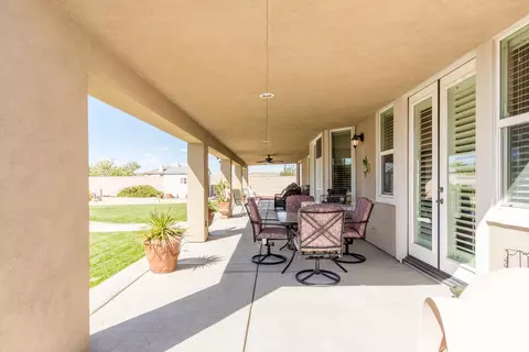 41413 Yew St, Lancaster, CA 93536 photo 24