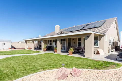 41413 Yew St, Lancaster, CA 93536 photo 23