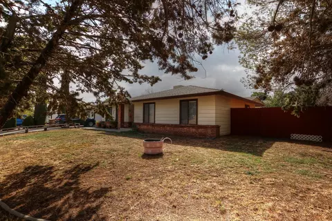 22924 Clover Spring Pl, Tehachapi, CA 93561 photo 5