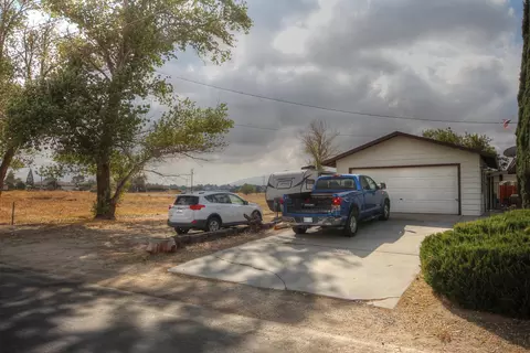 22924 Clover Spring Pl, Tehachapi, CA 93561 photo 9