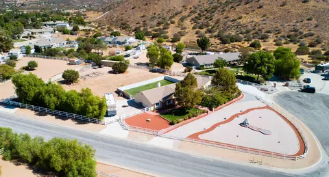 3533 Lariat Way, Acton, CA 93510 photo 6