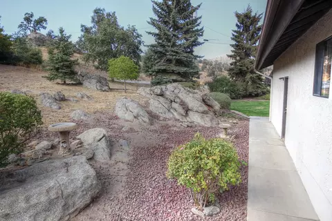 19021 Pinehurst Pl, Tehachapi, CA 93561 photo 34