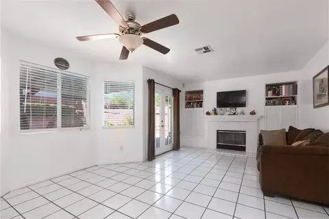 44003 17th St E, Lancaster, CA 93535 photo 5