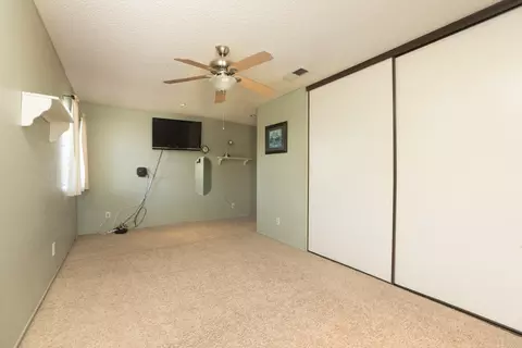 44003 17th St E, Lancaster, CA 93535 photo 7