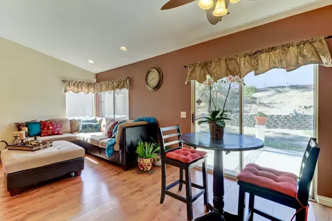 8507 Chesterfield Rd, Riverside, CA 92508 photo 13
