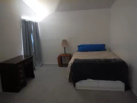 2126 Scott Ave, Palmdale, CA 93550 photo 18