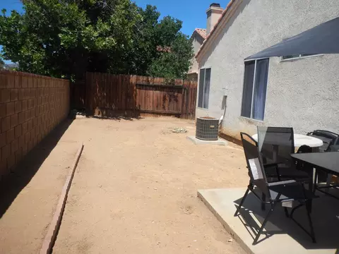 2126 Scott Ave, Palmdale, CA 93550 photo 27
