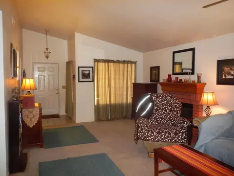 2126 Scott Ave, Palmdale, CA 93550 photo 8