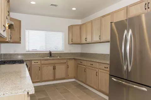 3308 R 8 E, Palmdale, CA 93550 photo 10