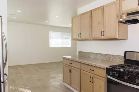 3308 R 8 E, Palmdale, CA 93550 photo 13