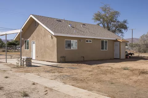 3308 R 8 E, Palmdale, CA 93550 photo 4
