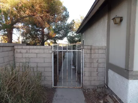 37162 29th Pl E, Palmdale, CA 93550 photo 4