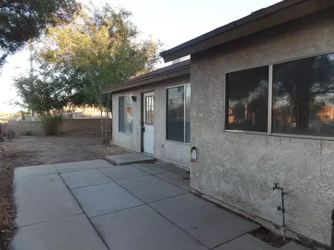 37162 29th Pl E, Palmdale, CA 93550 photo 5