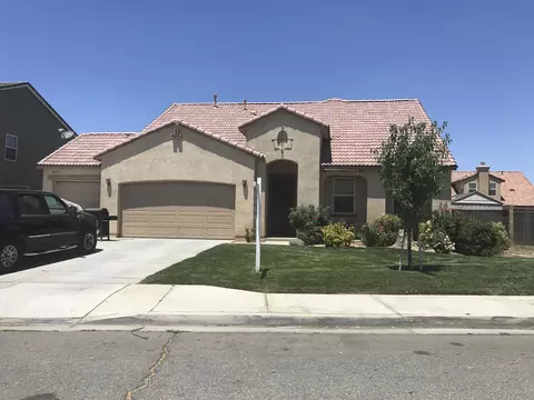 2221 Greentree St, Lancaster, CA 93535 photo 1