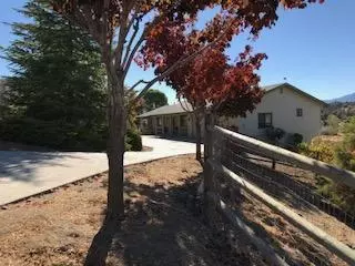 24340 Palomino Way, Tehachapi, CA 93561 photo 3